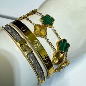 4 Pcs Gold Stainless Bracelet Set No Fading